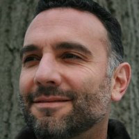 Robert Lesser